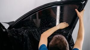 Read more about the article How Long Does Professional Window Tinting in West Boylston Last?
